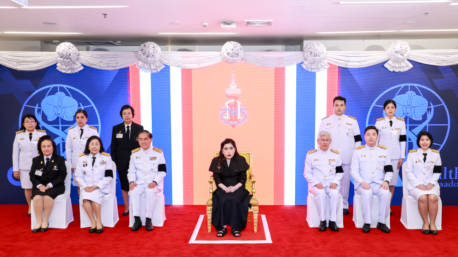 พิธีพระราชทานประกาศนียบัตรและเข็มตราสัญลักษณ์ CRA Health Ambassador รุ่นที่ ๔,๕