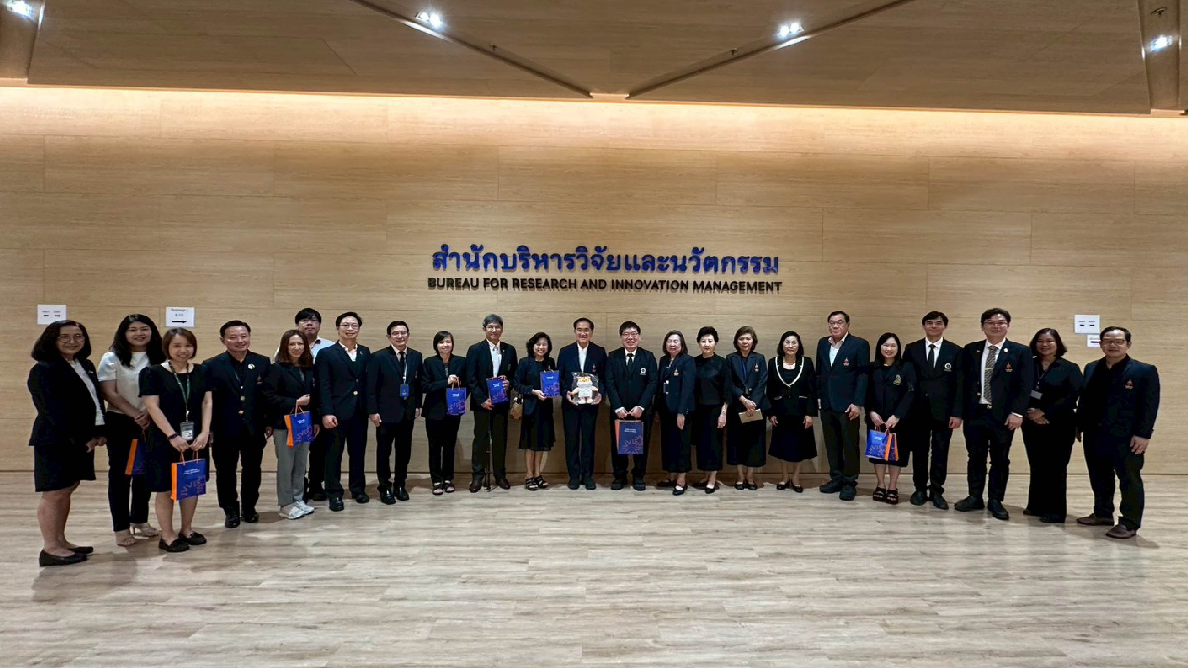 รจภ. ร่วมมือ ศิริราช-SICRES ดันไทยสู่ศูนย์กลางวิจัยคลินิกอาเซียน